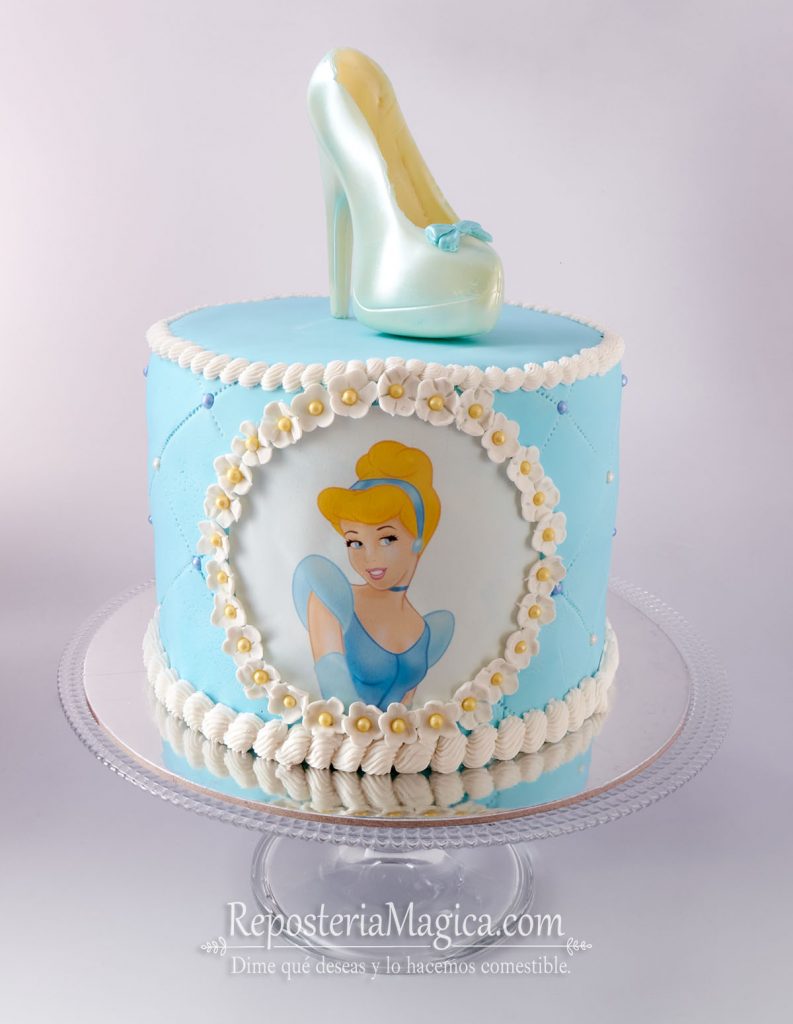 Pastel Cenicienta – Repostería Mágica